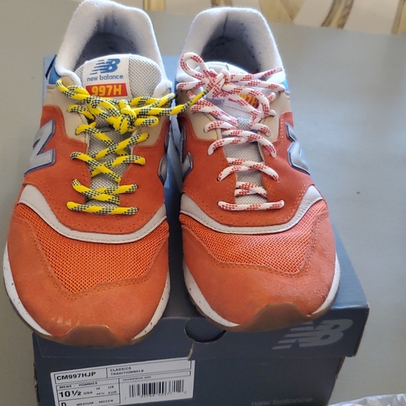 Mens New Balance Classic Sneakers 